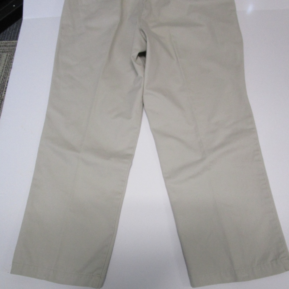 Dockers casual/dress pants, relaxed fit 40X28 1/2